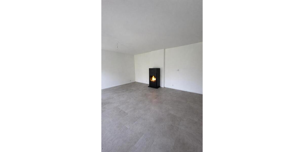 Etagenwohnung Rüdersdorf bei Berlin - 3 Zimmer, 95 m&sup2;, 1.500&euro; | Angebot:26677797