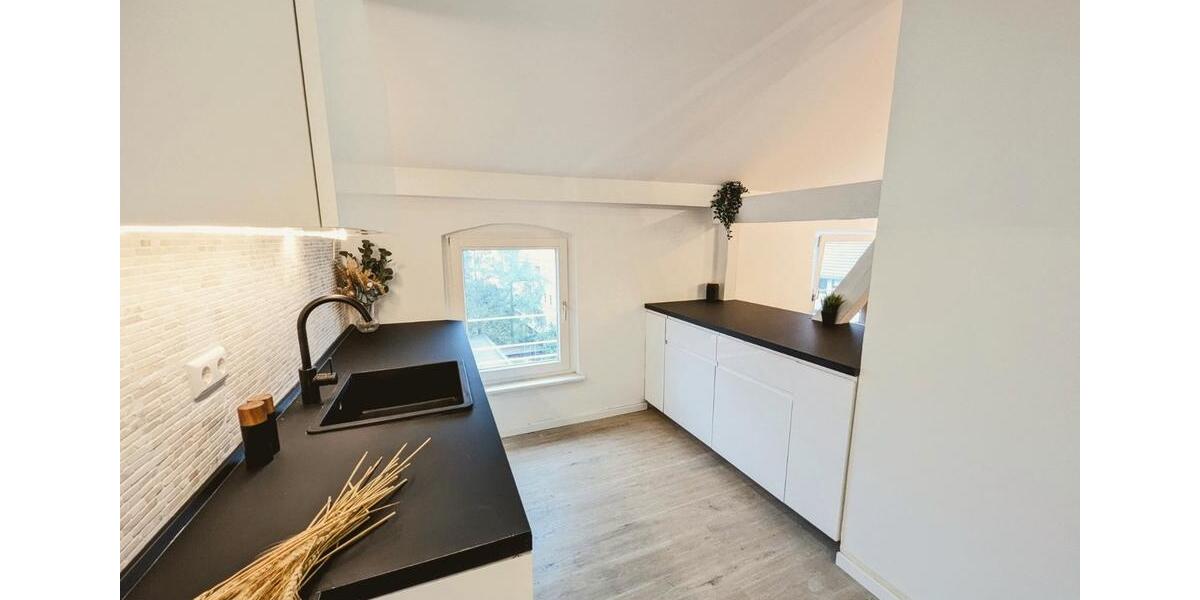 Dachgeschoßwohnung Berlin Steglitz-Zehlendorf - 2 Zimmer, 67 m&sup2;, 345.000&euro; | Angebot:26419281