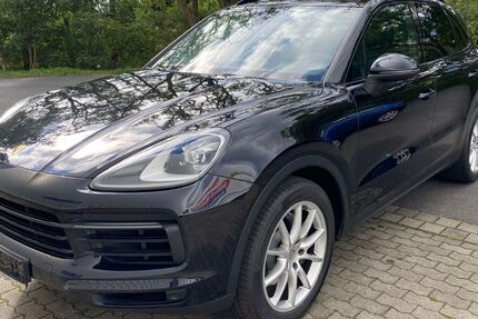 Porsche Cayenne 99.882 km 39.990 € Berlin 14167