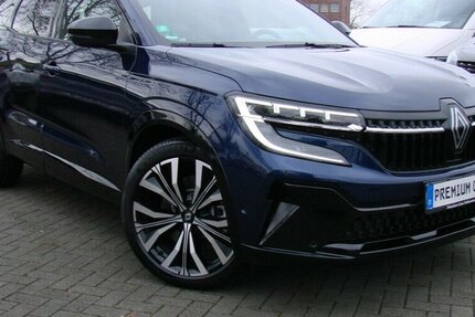 Renault Espace Iconic 6 E-Tech Hybrid 4Control H&K Matirix 29.698 km 33.980 &euro; Falkensee 14612