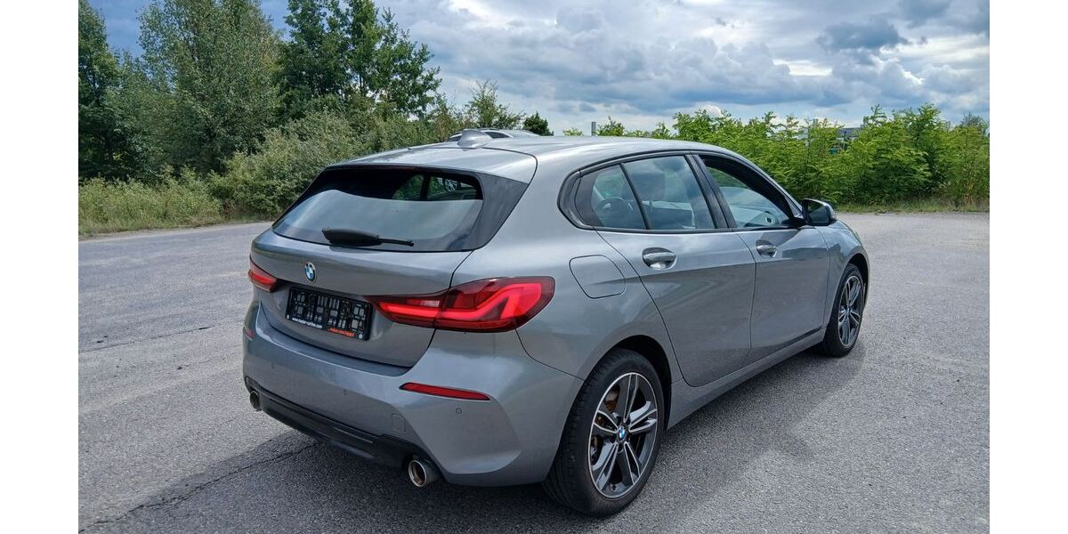 BMW 120 180.000 km 16.990 &euro; Mittenwalde 15749