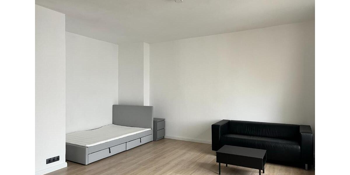 Dachgeschoßwohnung Berlin Charlottenburg-Wilmersdorf - 1 Zimmer, 37 m&sup2;, 889&euro; | Angebot:25963426