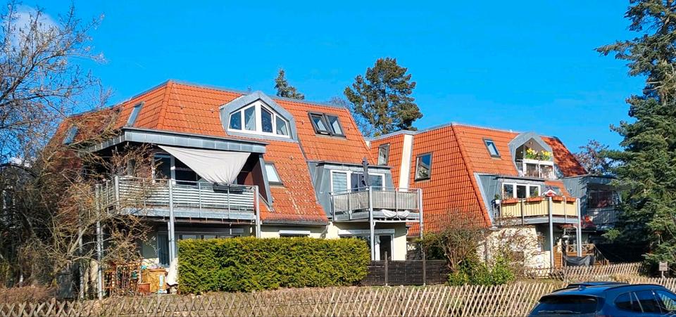 Dachgeschoßwohnung Berlin Spandau - 3 Zimmer, 80 m&sup2;, 1.200&euro; | Angebot:25810256