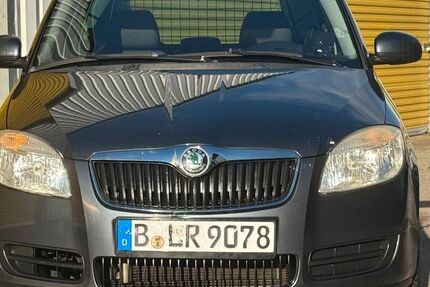 Skoda Roomster 134.651 km 7.990 € Berlin 13088
