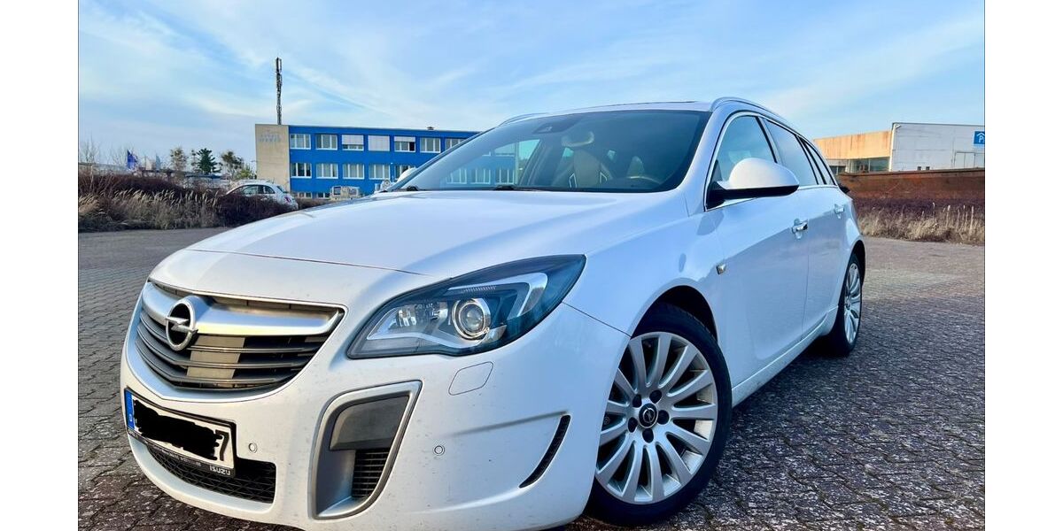 Opel Insignia 172.683 km 12.490 &euro; Berlin 10247