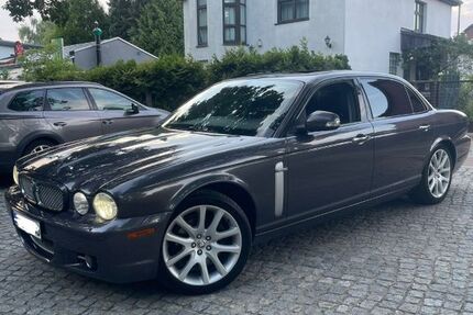 Jaguar XJ 393.200 km 4.999 &euro; Berlin 10623