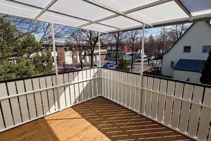 Wohnung Berlin Borsigwalde - 3 Zimmer, 83 m&sup2;, 1.550&euro; | Angebot:25779082