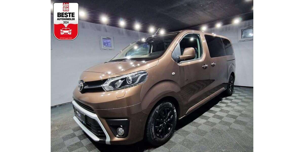 Toyota Proace 120.900 km 31.880 &euro; Berlin 12305