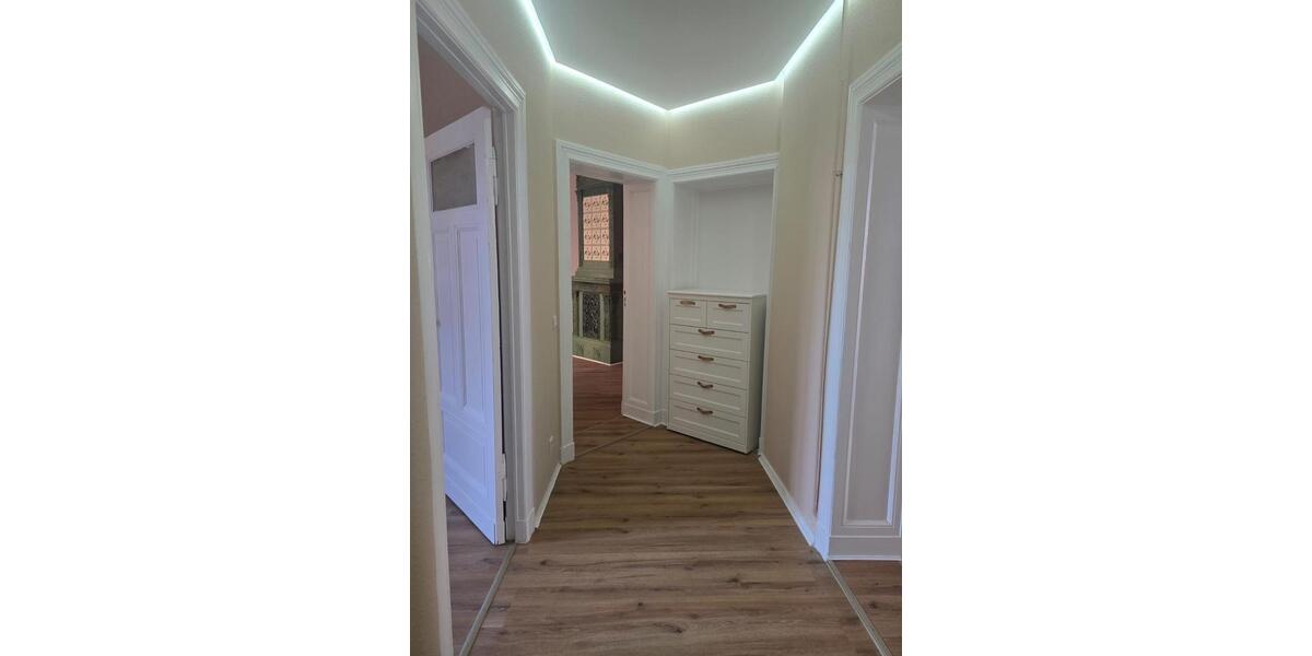 Etagenwohnung Berlin Charlottenburg-Wilmersdorf - 4 Zimmer, 125 m&sup2;, 2.950&euro; | Angebot:26237476
