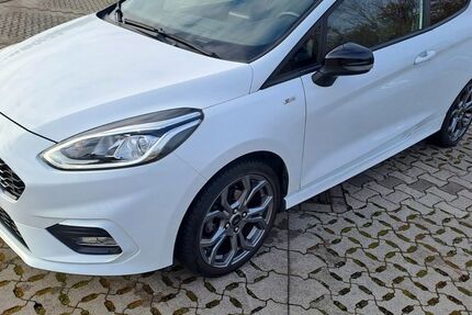 Ford Fiesta 70.500 km 10.200 &euro; Berlin 13051