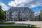 Luxury. Location. Lifestyle. - Designikone an der Spree
