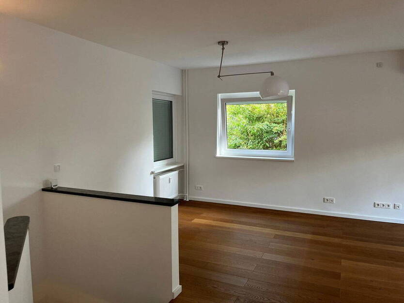 Provisionsfrei - Top modernisierte Wohnung, Garage, Terasse, Garten, Hausautomatisierung, 128m²