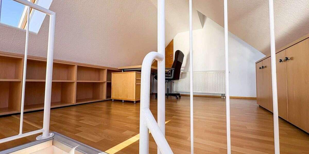 Etagenwohnung Berlin Grünau - 3 Zimmer, 90 m&sup2;, 1.550&euro; | Angebot:24847677