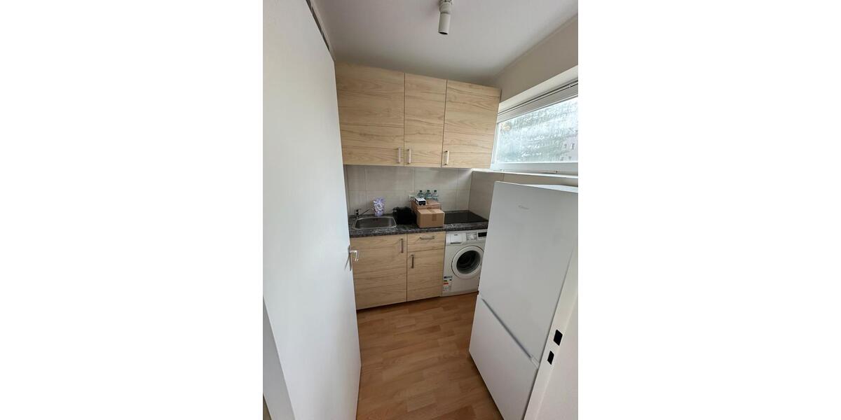 Etagenwohnung Berlin Treptow-Köpenick - 1 Zimmer, 30 m&sup2;, 900&euro; | Angebot:26688399