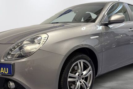 Alfa Romeo Giulietta 88.421 km 12.480 &euro; Berlin 13467