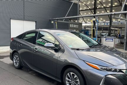 Toyota Prius 53.000 km 20.700 &euro; Berlin 13593