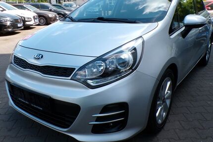 Kia Rio 37.000 km 11.990 &euro; Berlin 12347