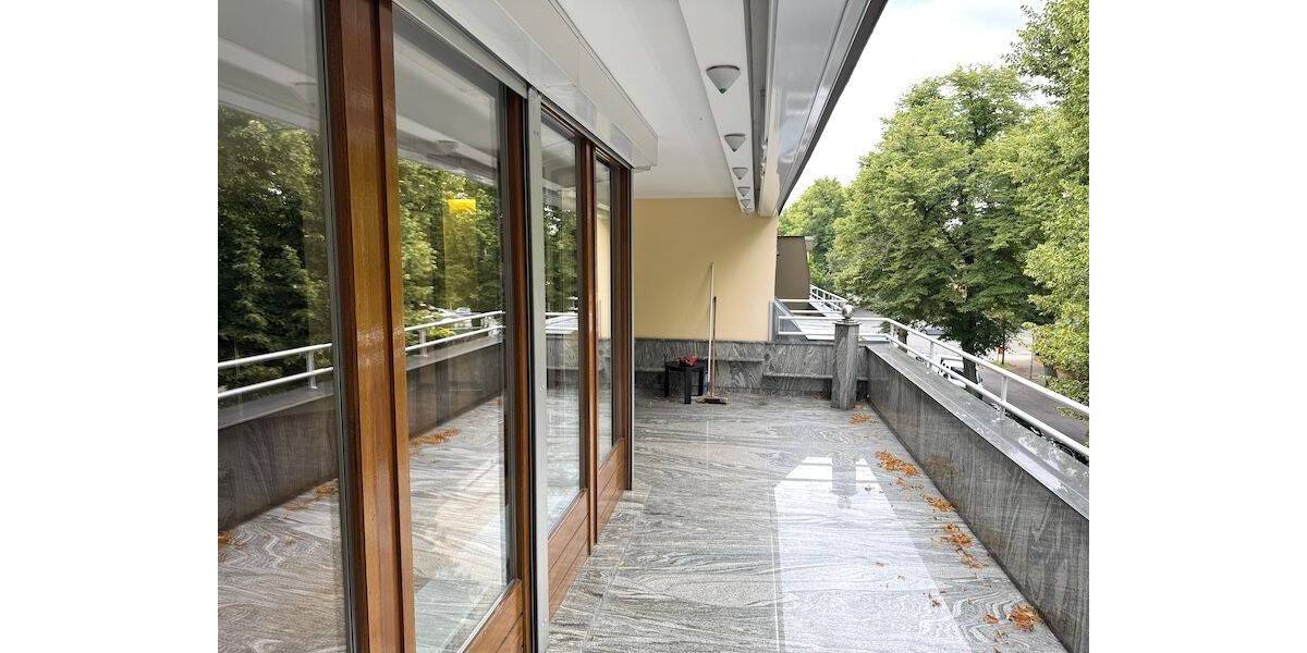 Terrassenwohnung Berlin Westend - 3 Zimmer, 147 m&sup2;, 890.000&euro; | Angebot:26583673