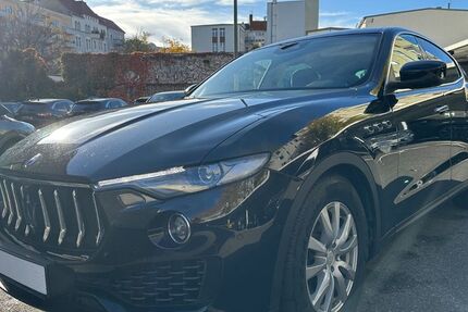 Maserati Levante 151.000 km 28.990 € Eggersdorf 15345