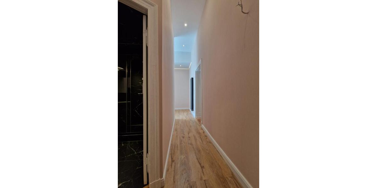 Erdgeschoßwohnung Berlin Charlottenburg-Wilmersdorf - 1 Zimmer, 38 m&sup2;, 1.000&euro; | Angebot:25402527