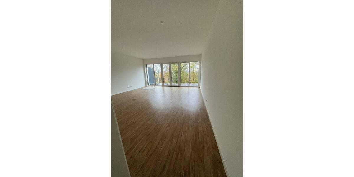 Etagenwohnung Erkner - 2 Zimmer, 72 m&sup2;, 1.086&euro; | Angebot:25970737