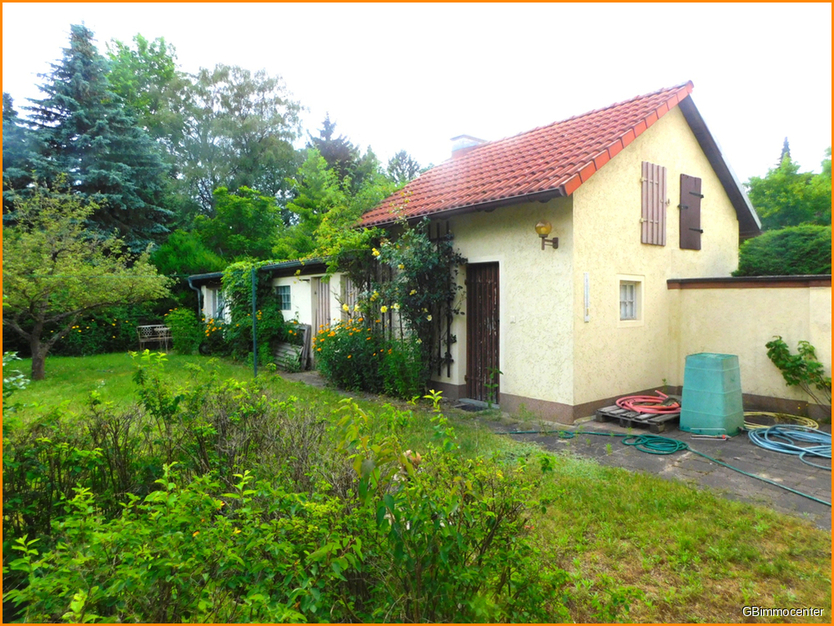 2 Wohnplätze * GROSSES schönes Grundstück* Haus-Bauplatz-Nebengelass, nahe an Wasser+ Wald* 5 zimmer
