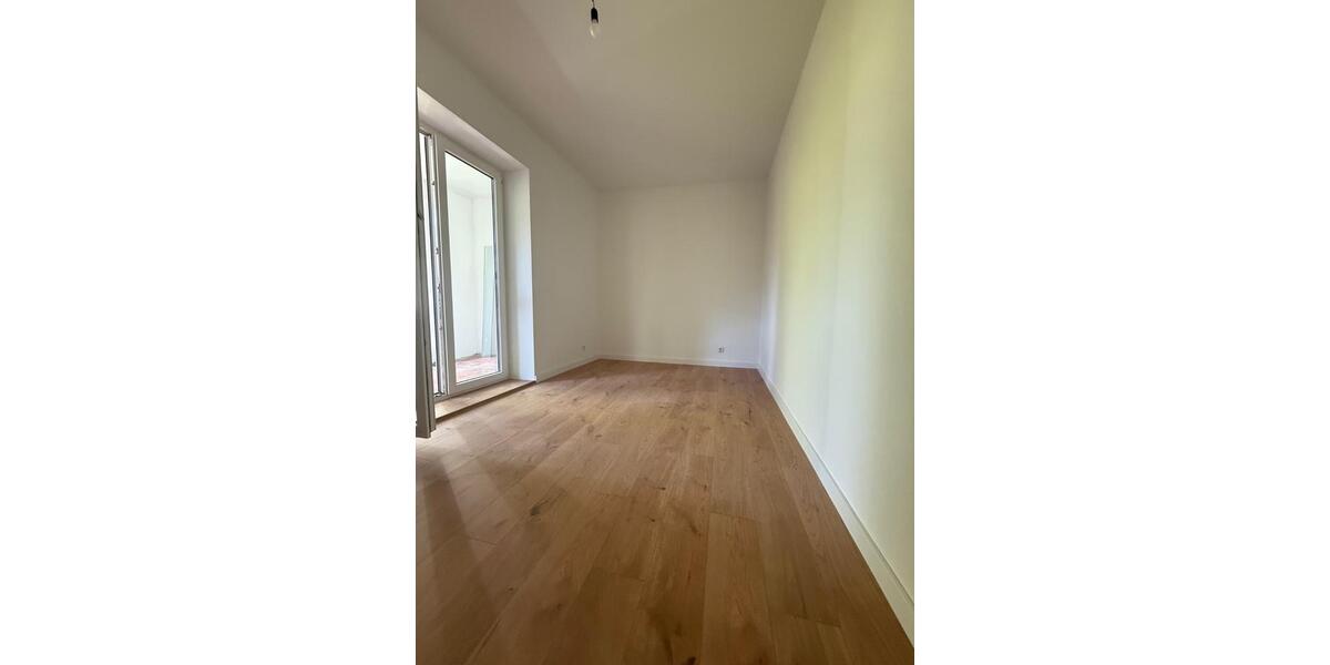 Etagenwohnung Berlin Reinickendorf - 5 Zimmer, 118 m&sup2;, 1.899&euro; | Angebot:26351769
