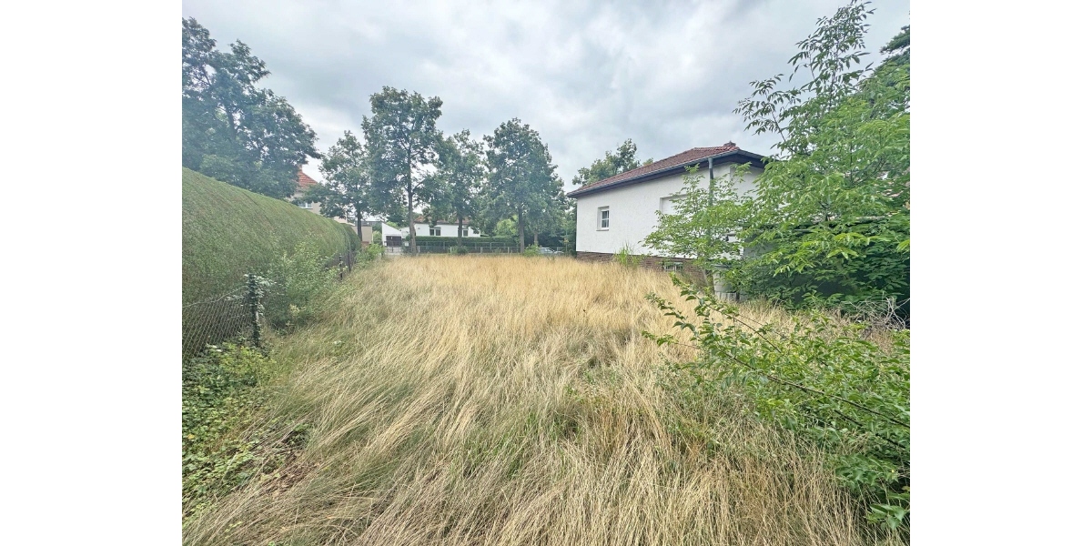 schönes Baugrundstück mit kleinem Bestandshaus 3 zimmer