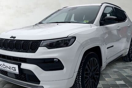 Jeep Compass 22.953 km 26.996 &euro; Hoppegarten 15366