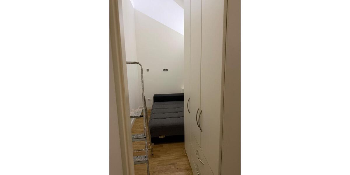 Erdgeschoßwohnung Berlin Mitte - 2.5 Zimmer, 60 m&sup2;, 1.350&euro; | Angebot:25980886