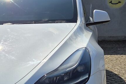 Tesla Model Y 48.000 km 34.986 &euro; Berlin 13156