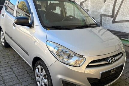 Hyundai i10 82.000 km 4.299 € BERLIN 13409