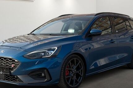 Ford Focus 65.647 km 16.999 &euro; Berlin 12681