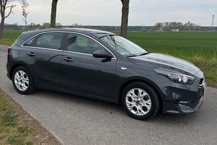 Kia ceed / Ceed 27.000 km 19.000 &euro; Berlin 13469