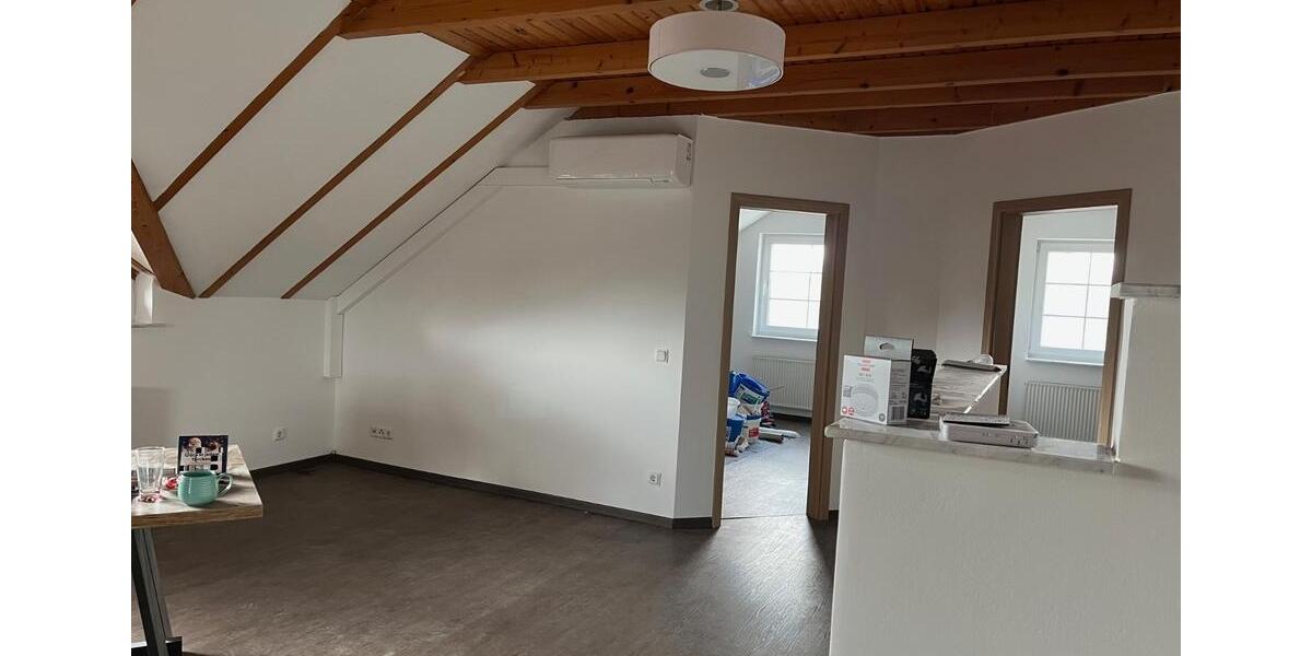 Dachgeschoßwohnung Neuenhagen bei Berlin - 3 Zimmer, 95 m&sup2;, 1.500&euro; | Angebot:25923540