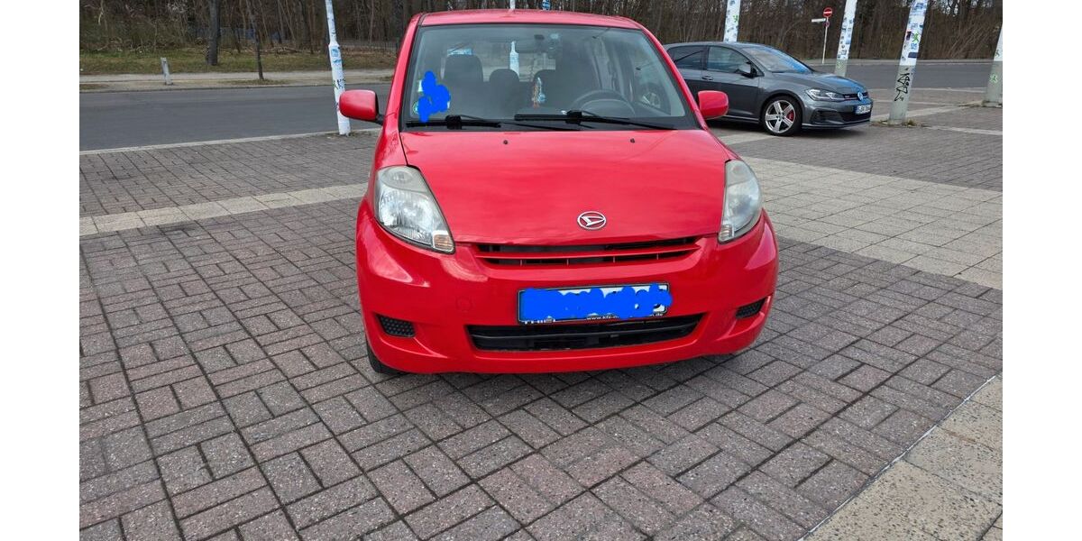 Daihatsu Sirion 126.000 km 1.450 &euro; Berlin 14059