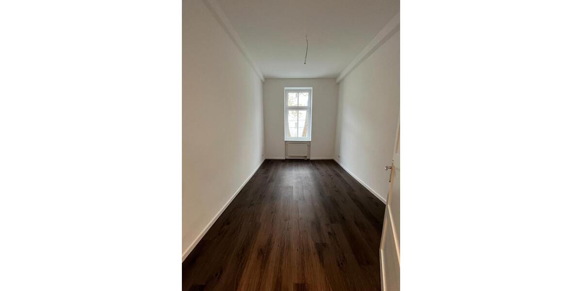 Etagenwohnung Berlin Lichtenberg - 2 Zimmer, 63 m&sup2;, 1.260&euro; | Angebot:26000136