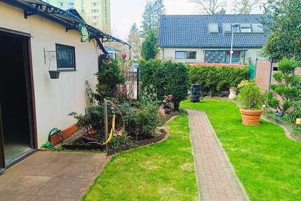 Haus Berlin Spandau - 6 Zimmer, 135 m&sup2;, 500.000&euro; | Angebot:26015138