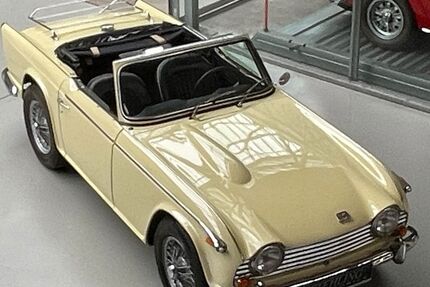 Triumph TR5 3.310 km 59.800 &euro; Berlin 10553