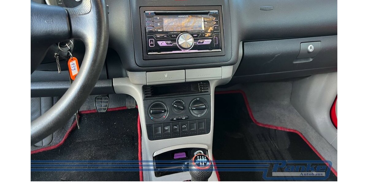 VW Lupo Basis*SchiebeD.*FrontUnfa*AHK 149.624 km 980 &euro; Berlin 13187