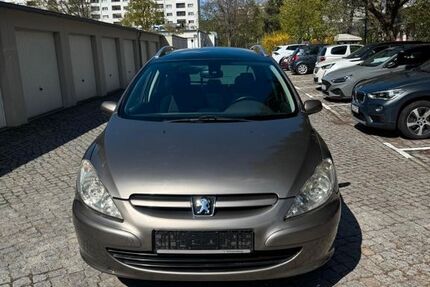 Peugeot 307 152.300 km 2.500 &euro; Berlin 12349