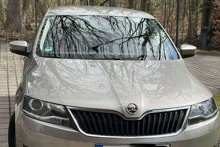 Skoda Rapid/Spaceback 100.000 km 12.500 &euro; Glienicke 16548