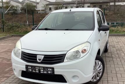 Dacia Sandero 139.000 km 2.790 &euro; Berlin 12247