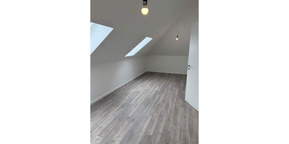 Etagenwohnung Berlin Reinickendorf - 2 Zimmer, 70 m&sup2;, 1.395&euro; | Angebot:25924416