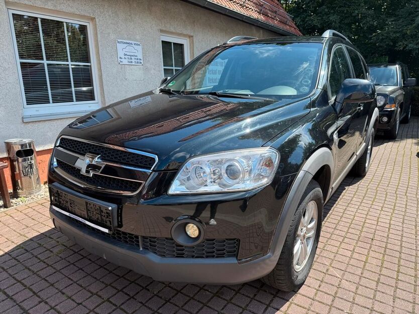 Chevrolet Captiva 186.477 km 3.700 € Berlin 13059