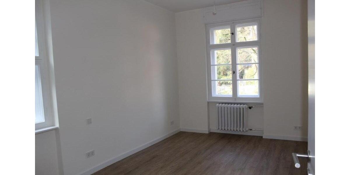 Erdgeschoßwohnung Berlin Steglitz-Zehlendorf - 2 Zimmer, 77 m&sup2;, 1.710&euro; | Angebot:25875661