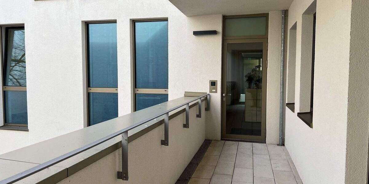 Gewerbeobjekt Berlin Steglitz - 6 Zimmer, 326 m&sup2;, 6.846&euro; | Angebot:24990898