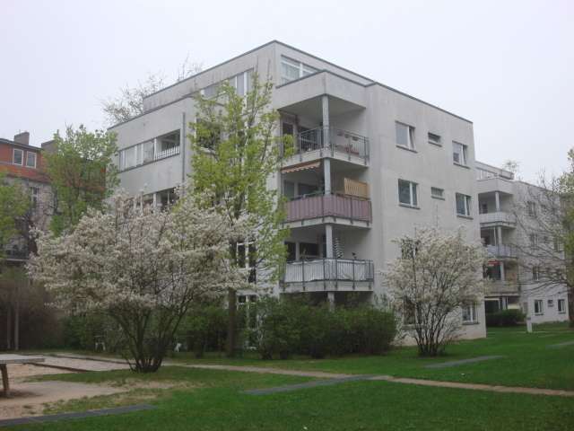 Etagenwohnung Berlin Pankow - 1.5 Zimmer, 42 m&sup2;, 445&euro; | Angebot:27083906