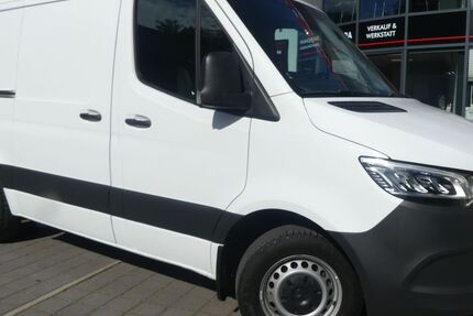 Mercedes-Benz Sprinter 154.988 km 23.400 &euro; Berlin 13156