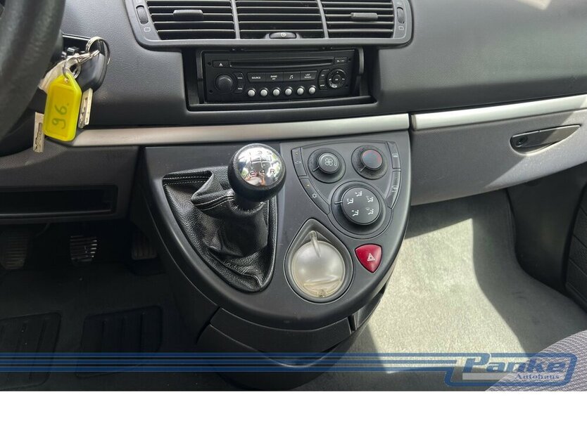 Peugeot 807 Family 2.0*AHK*Klima*Tempo*Radio/CD* 266.723 km 1.900 € Berlin 13187